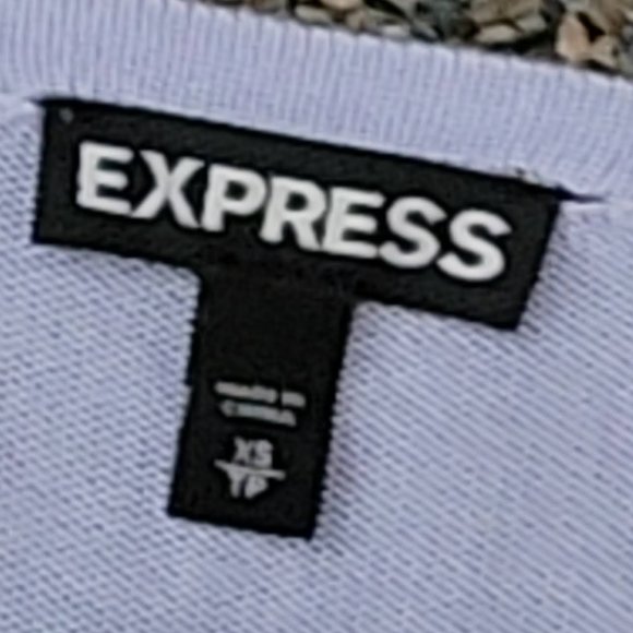 Express Lavender Scoop Neck Ruffle Hem Tunic Sweater Size XS - Picture 2 of 15